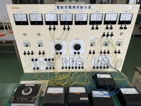 電動発電機の実験装置